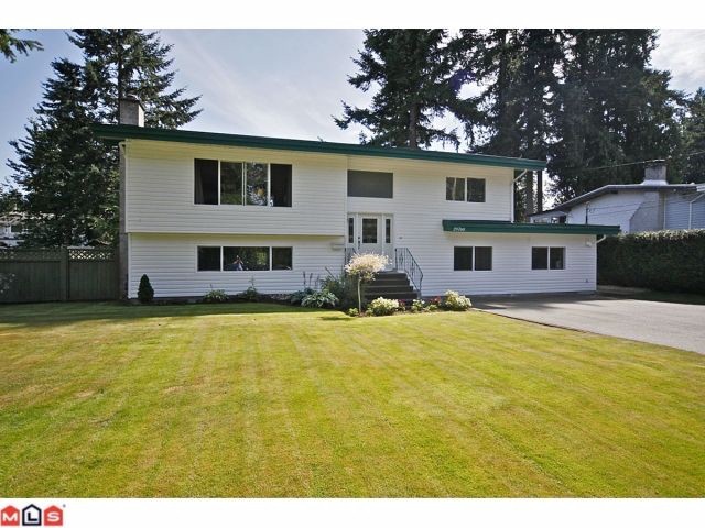 FEATURED LISTING: 20760 39TH Avenue Langley